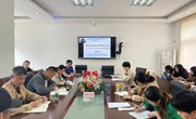 《校园心理危机早期识别及干预》 —颜港小学召开班主任培训
