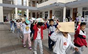 我校举行防震应急疏散演练